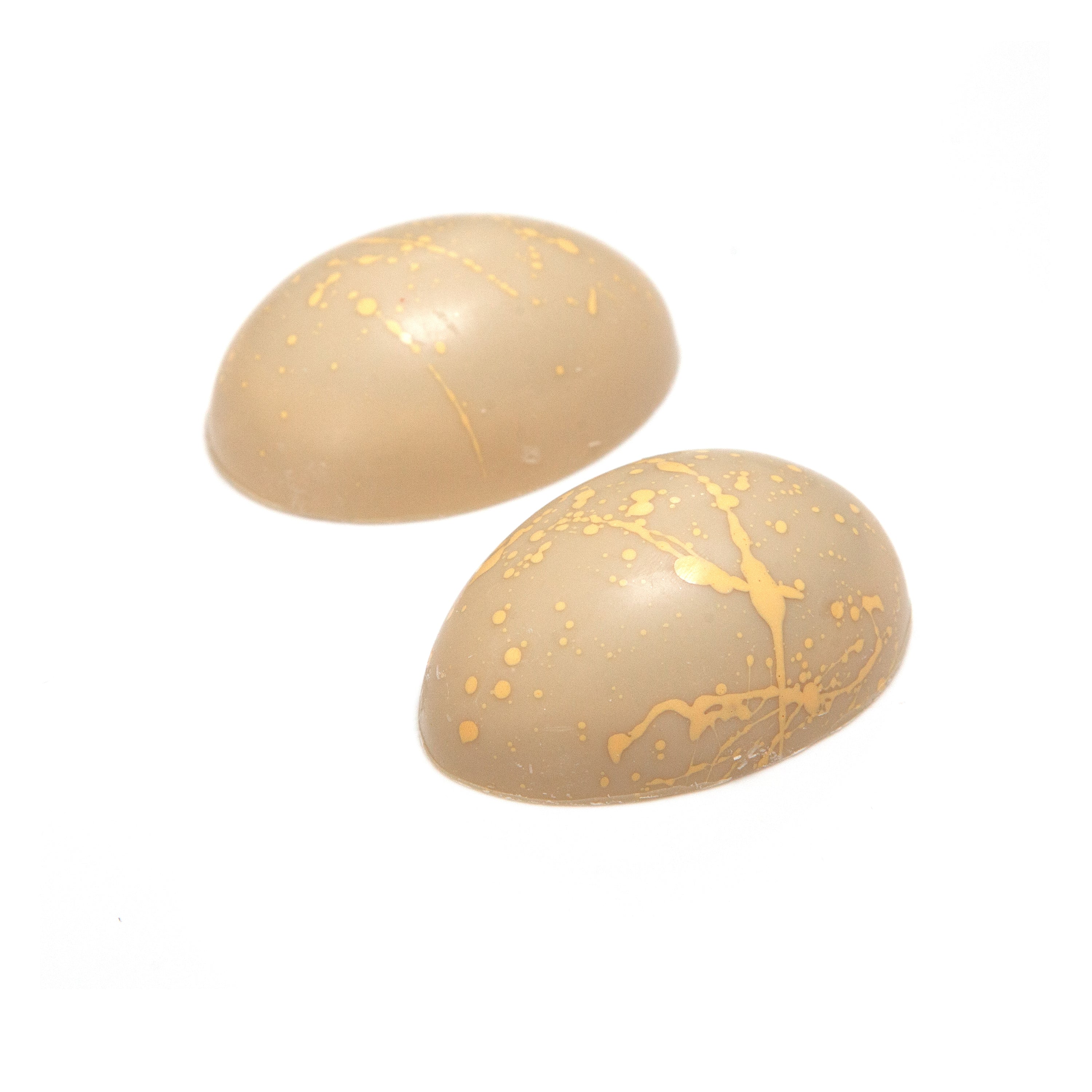 Pineapple Caramel with Shortbread Cashew Praline Egg